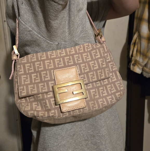 Fendi Baguette Cloth Mini bag, dusty pink - Picture 14 of 14